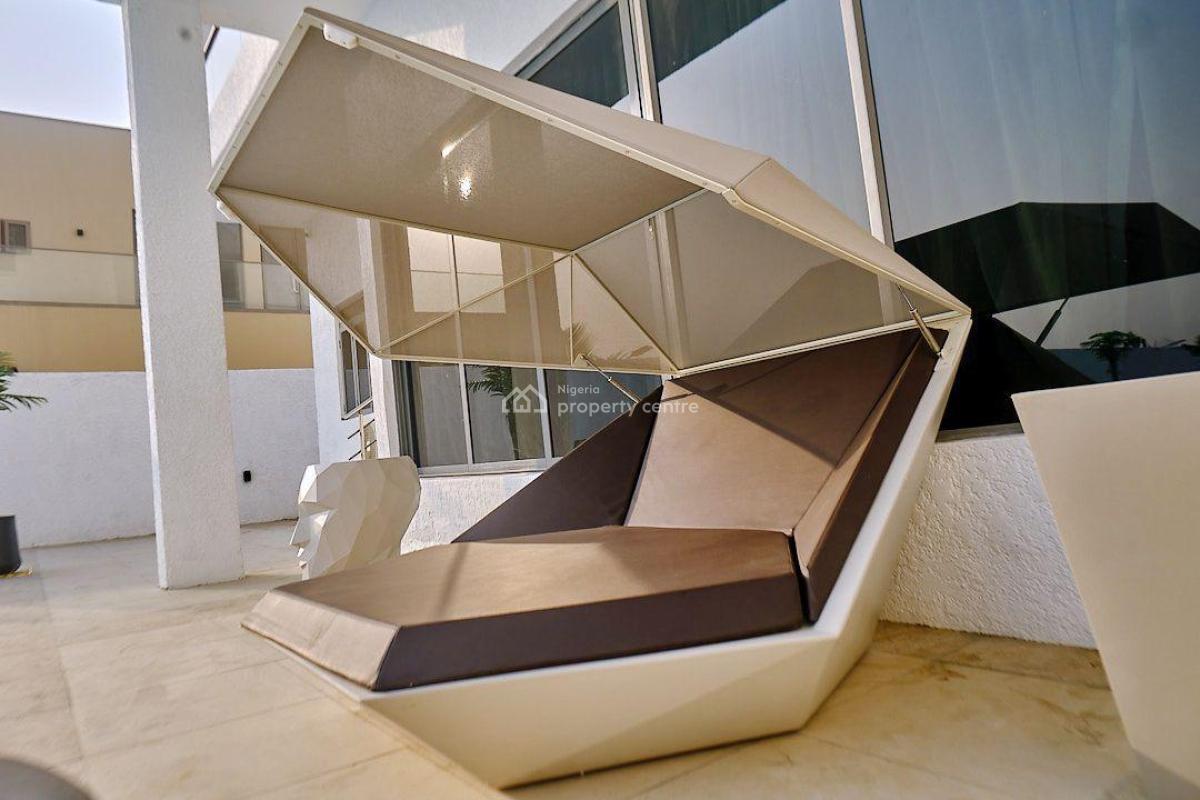 Luxury 5 Bedroom Beach House with Indoor & Outdoor Pool, Ilashe, Lagos, Flat / Apartment Short Let