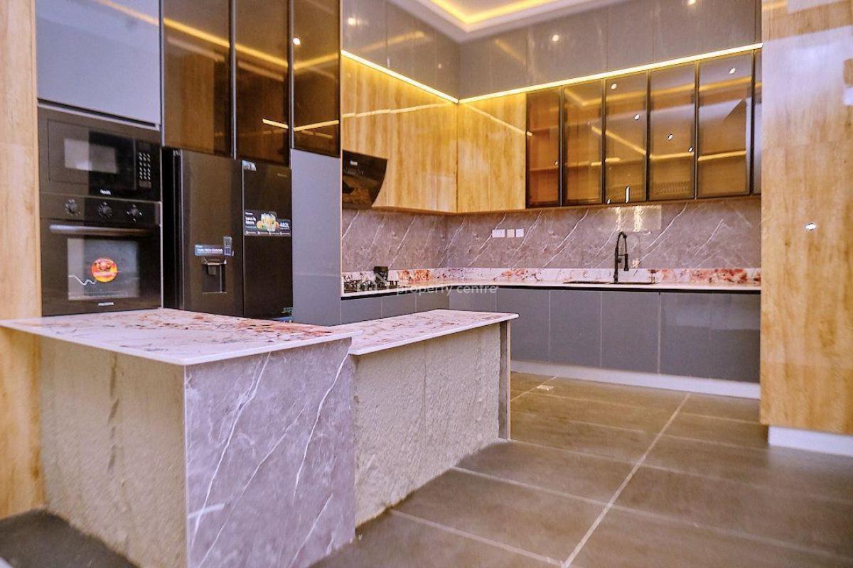 Luxury 5 Bedroom Beach House with Indoor & Outdoor Pool, Ilashe, Lagos, Flat / Apartment Short Let