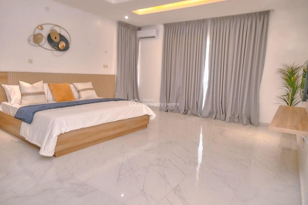 Luxury 5 Bedroom Beach House with Indoor & Outdoor Pool, Ilashe, Lagos, Flat / Apartment Short Let