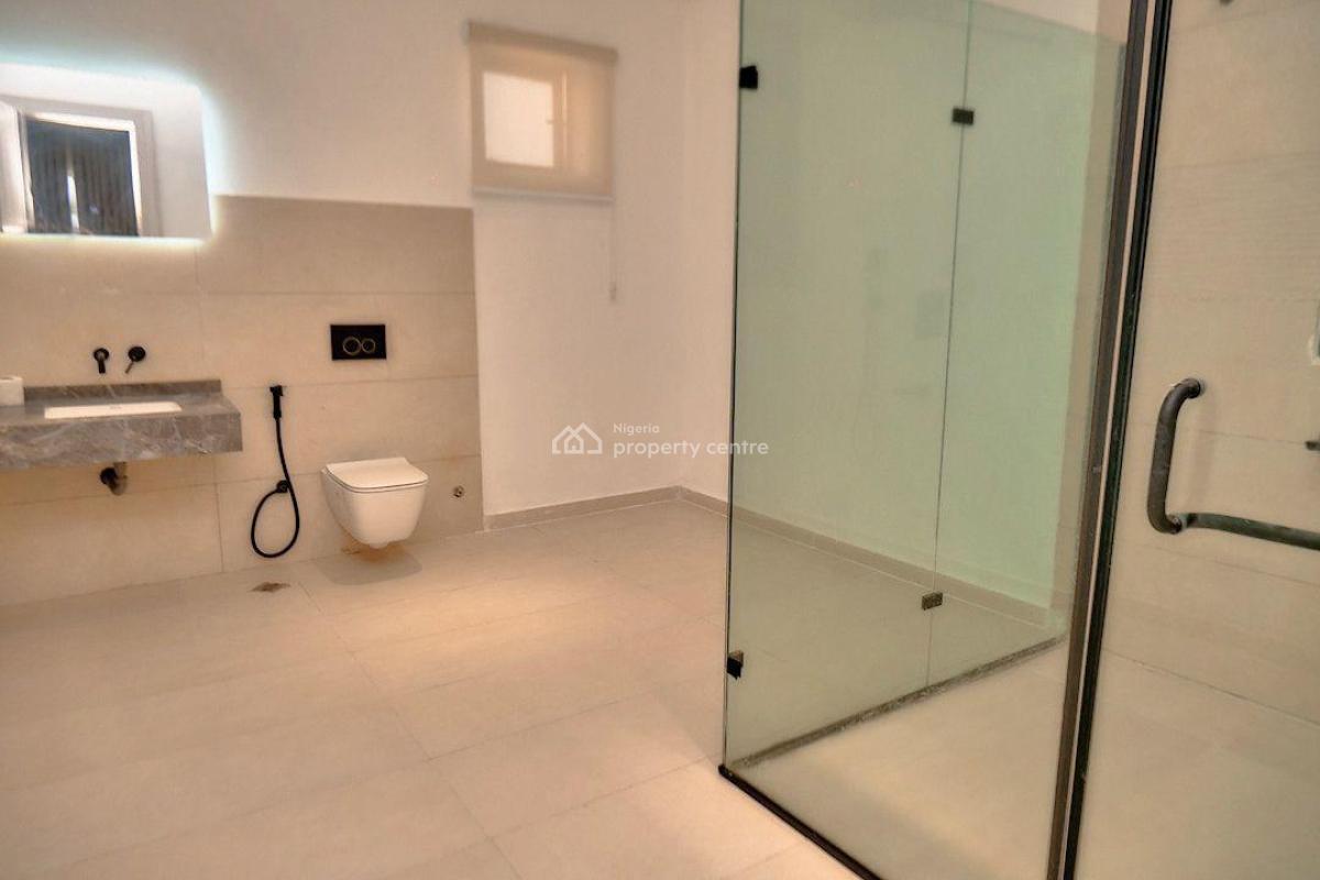 Luxury 5 Bedroom Beach House with Indoor & Outdoor Pool, Ilashe, Lagos, Flat / Apartment Short Let