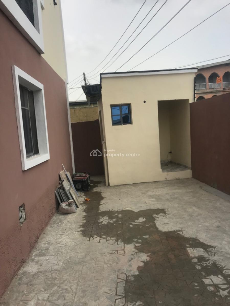 Newly Built 2 Bedroom Flat with All Rooms En-suite, Ore Merin Street Off Pedro Road Pedro Ladilak, Gbagada, Lagos, Flat / Apartment for Rent