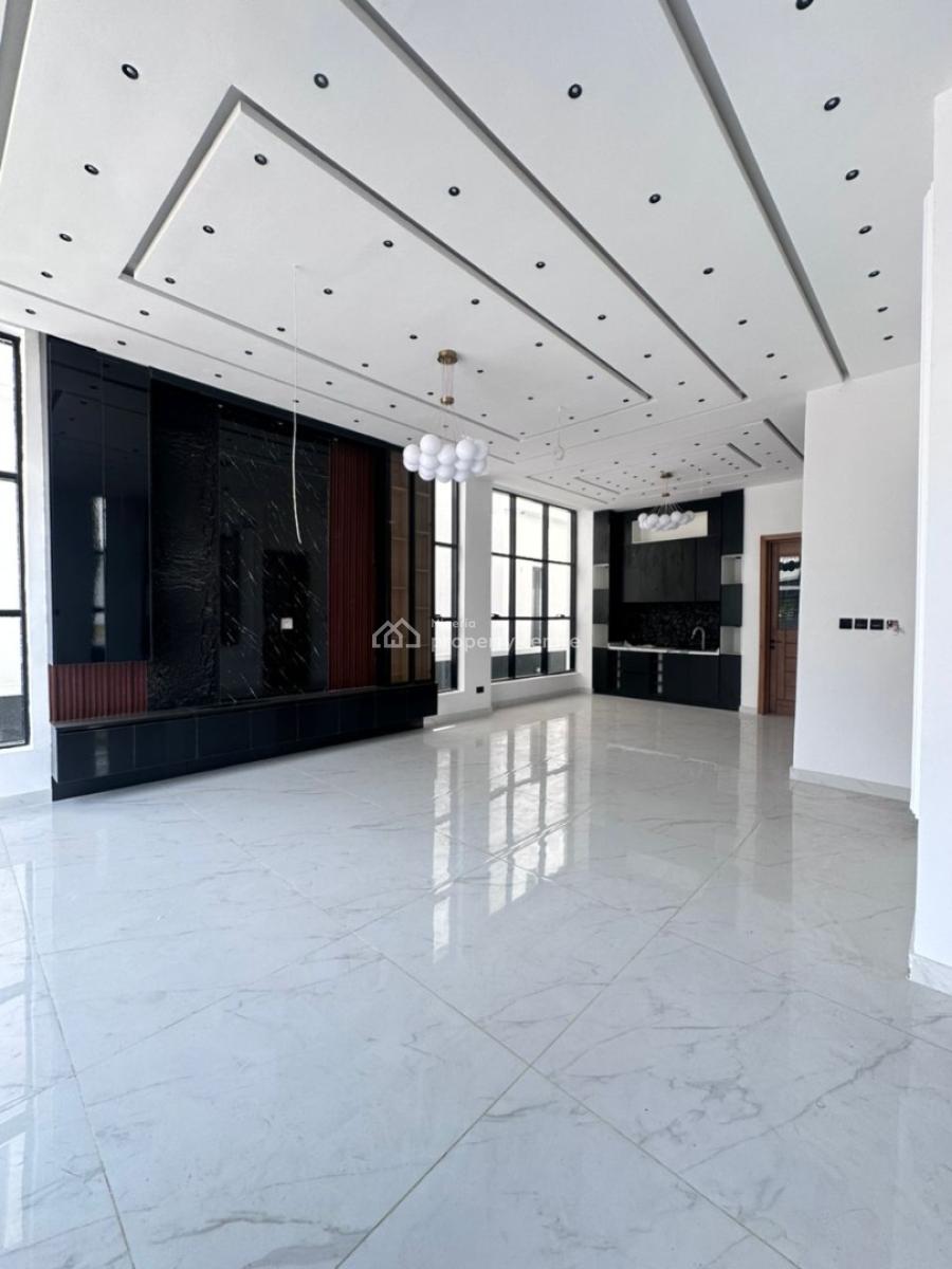 Massive 5 Bedroom Detached with Pool & Bq, Ikota, Lekki, Lagos, Detached Duplex for Sale