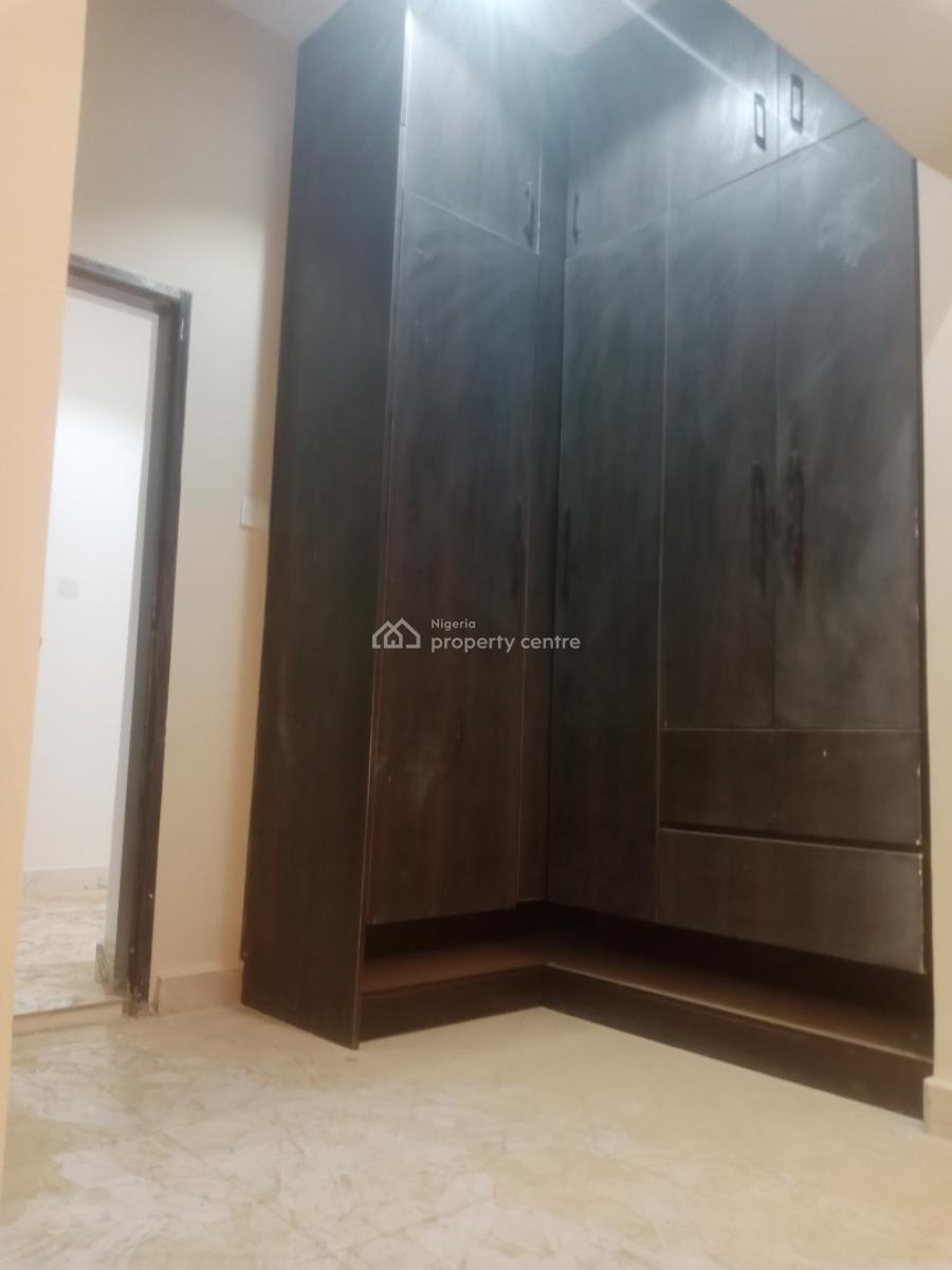 Exquisite Classic Spacious Luxury 2 Bedroom with Studio Bq, Mabushi, Abuja, Flat / Apartment for Rent