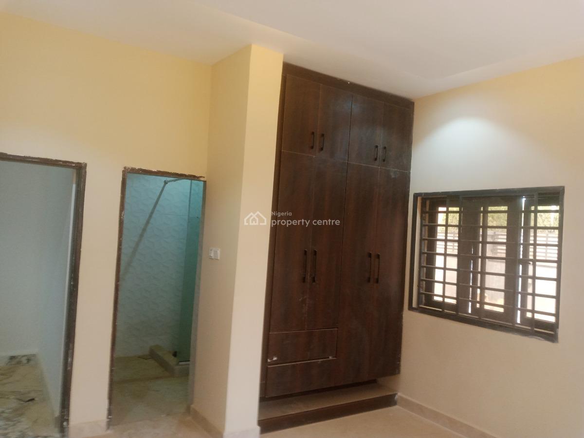 Exquisite Classic Spacious Luxury 2 Bedroom with Studio Bq, Mabushi, Abuja, Flat / Apartment for Rent