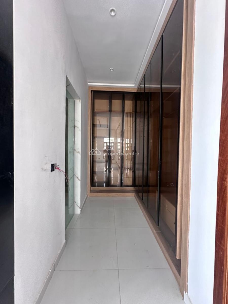 Perfect Neighborhood Massive 5 Bedroom Detached with Pool &  Bq, Ikota, Lekki, Lagos, Detached Duplex for Sale