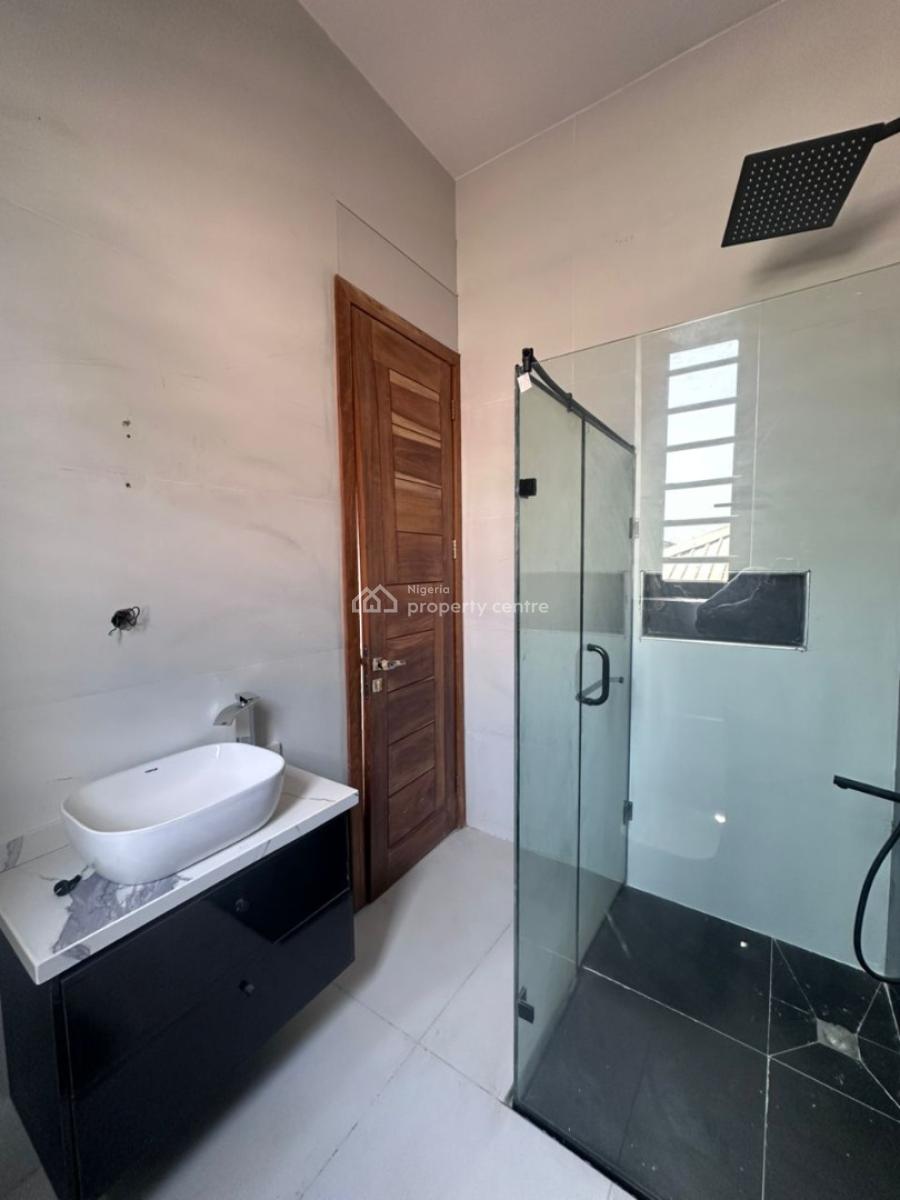 Family Oriented Contemporary  5 Bedroom Detached with Pool &  Bq, Ikota, Lekki, Lagos, Detached Duplex for Sale