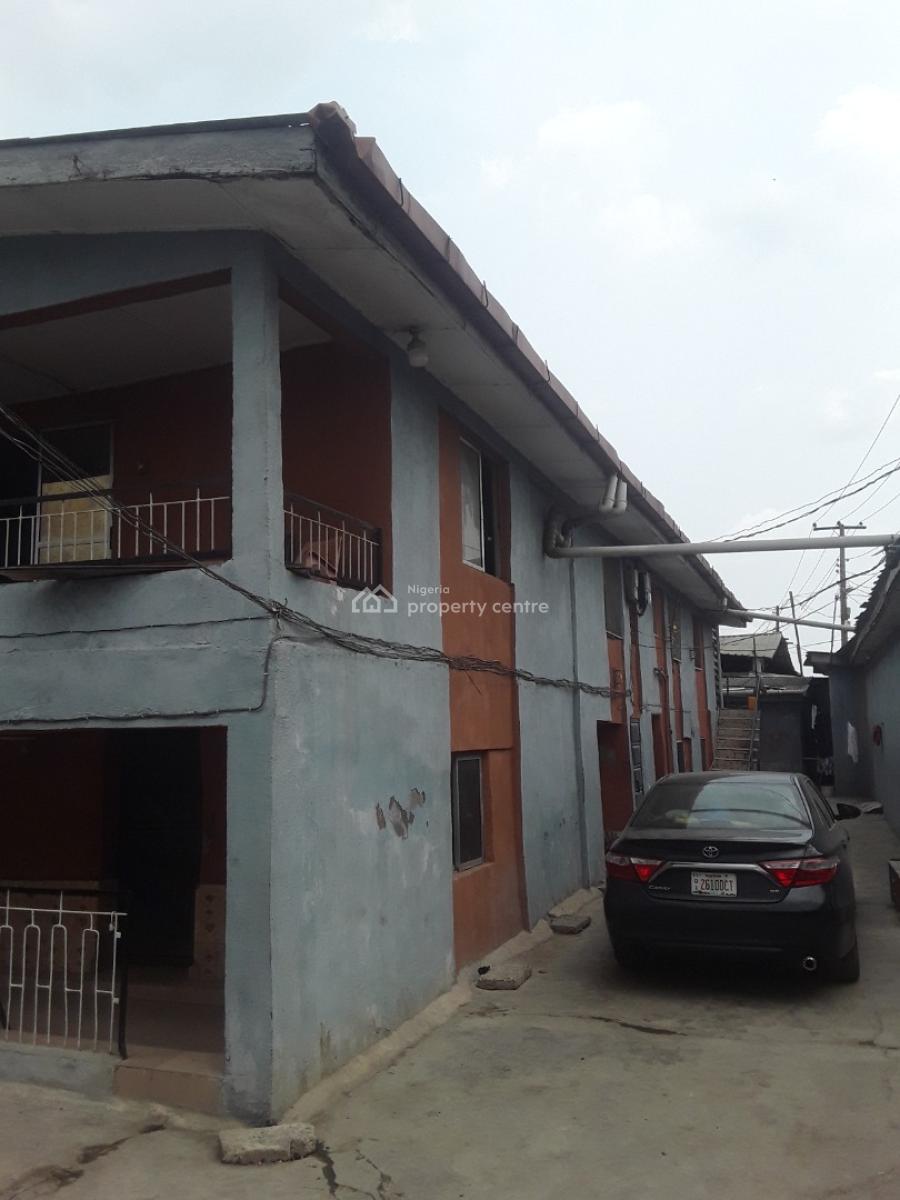 Mini Flat with Extra Room, Odelano Street, Bariga, Shomolu, Lagos, Mini Flat (room and Parlour) for Rent