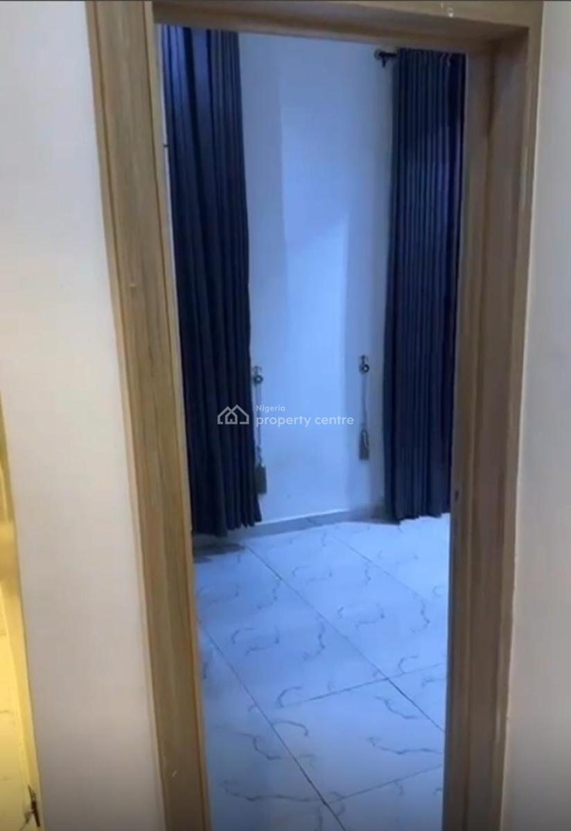 Clean Room in Shared Apartment, Westend Estate, Ikota, Lekki, Lagos, Self Contain (single Rooms) for Rent