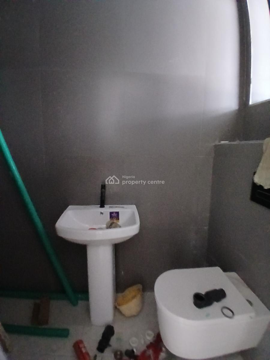 Newly Built and Serviced with 24/7 Power Supply 4 Bedroom En-suite Ter, Ikate, Lekki, Lagos, Terraced Duplex for Rent