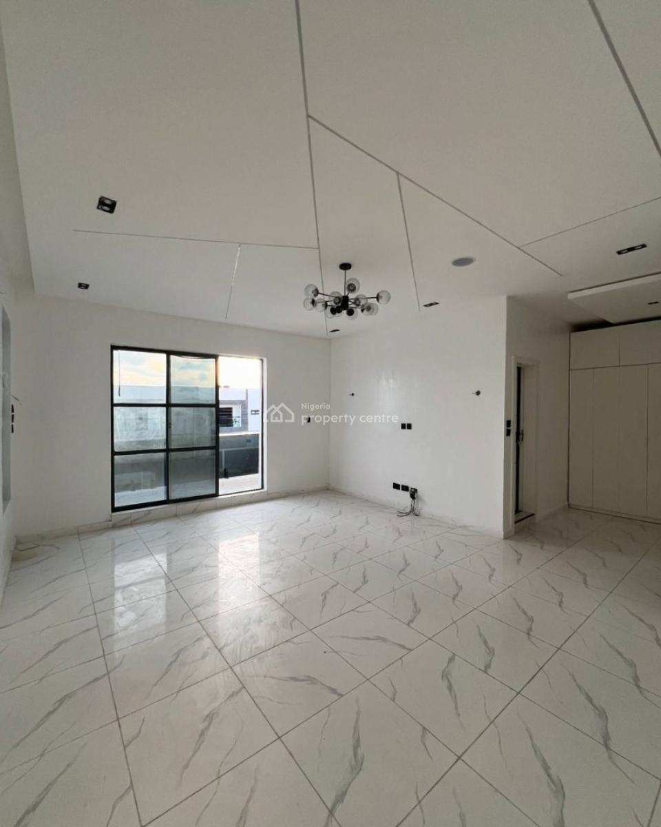 Spacious 5 Bedroom Fully Detached Duplex with Bq, Mobil Estate, Lekki Expressway, Lekki, Lagos, Detached Duplex for Rent