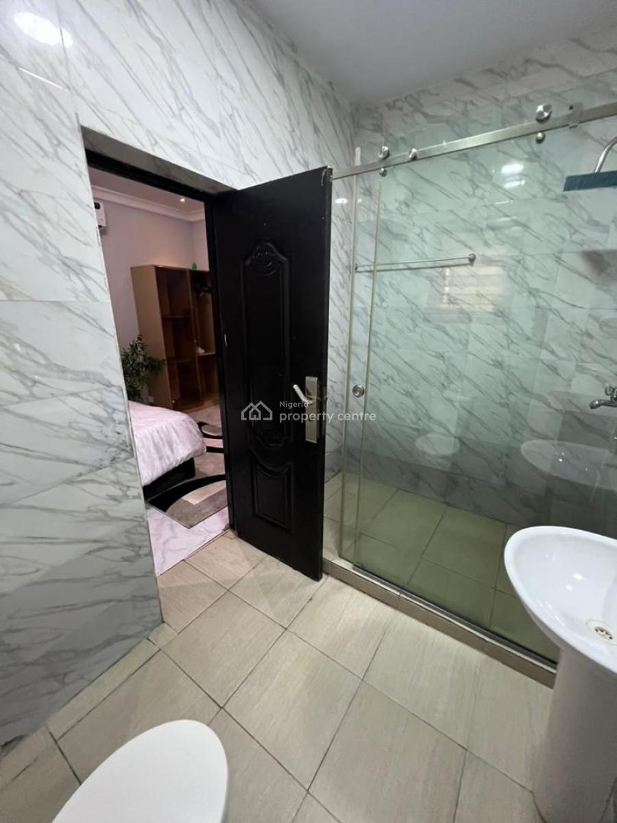 Beautiful 2 Bedrooms Apartment, Opebi, Ikeja, Lagos, Flat / Apartment Short Let