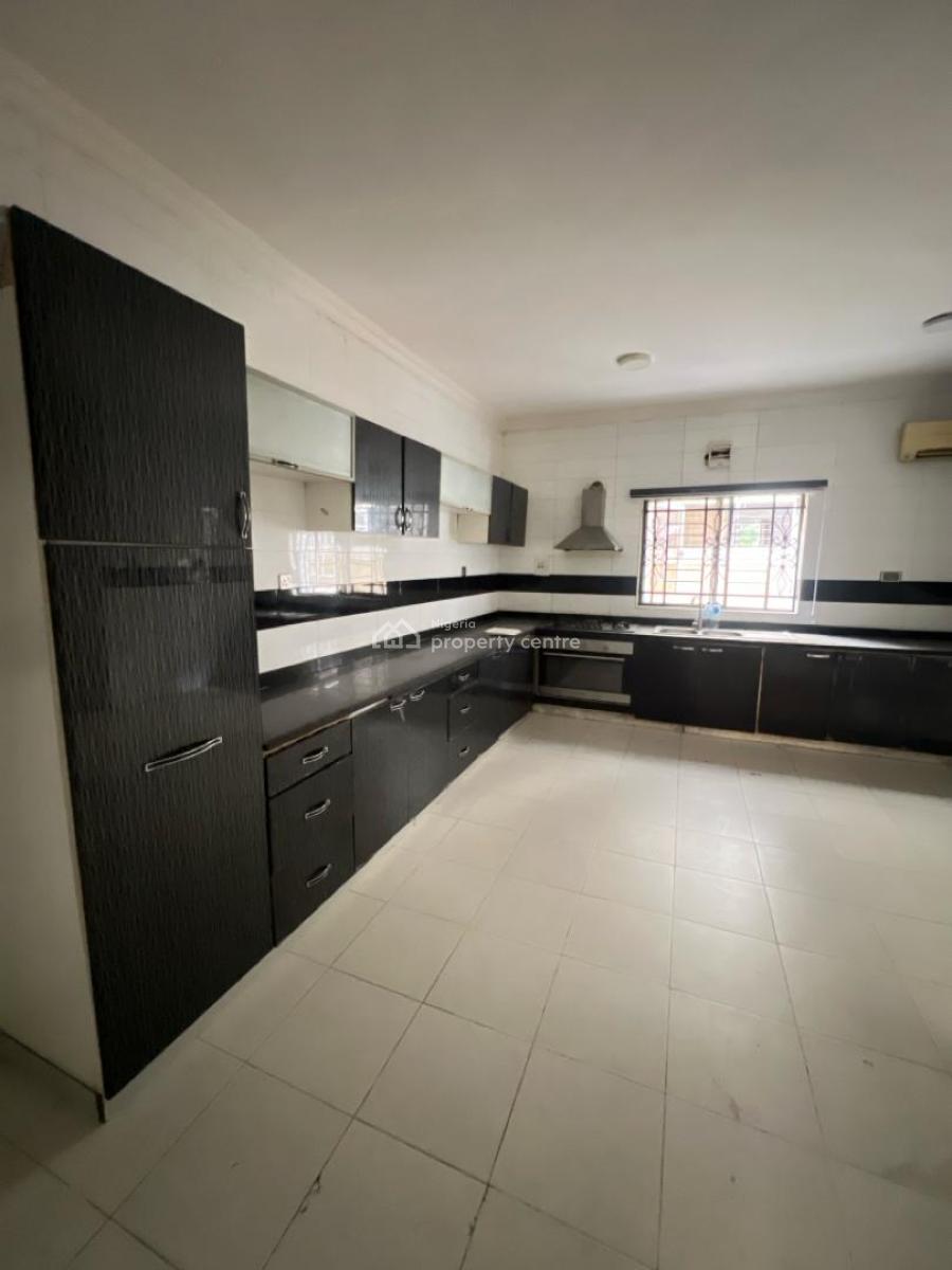 Luxuriously & Spaciously Built 4 Bedroom Townhouse, Oniru, Victoria Island (vi), Lagos, Flat / Apartment for Rent