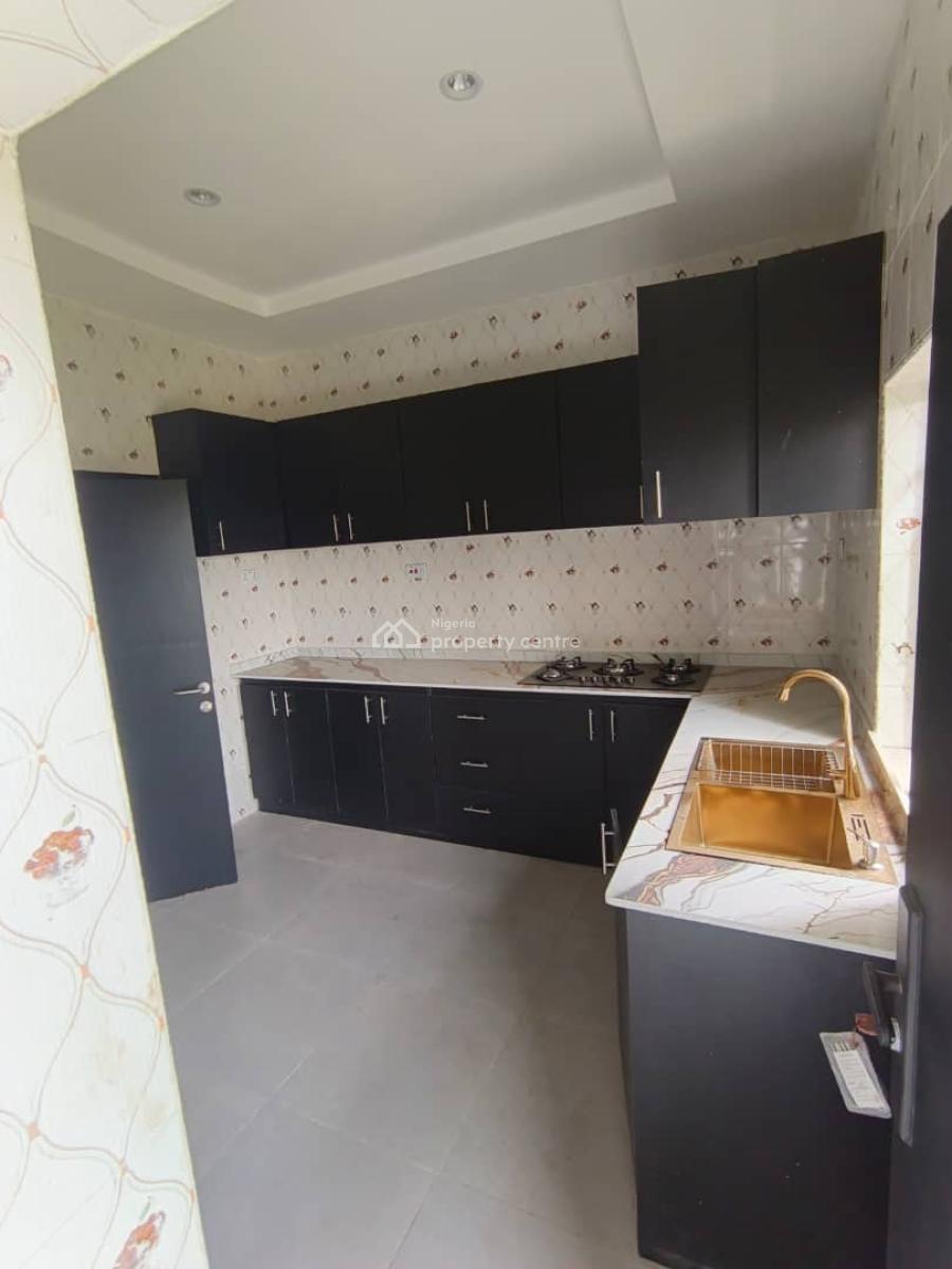 Sharp 3 Bedrooms Apartment, Sangotedo, Ajah, Lagos, Flat / Apartment for Rent