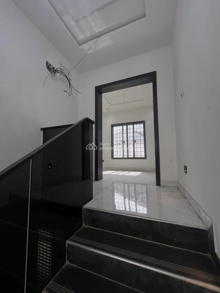 Massive 5 Bedroom Detached Duplex with Bq, Lekki Phase 1, Lekki, Lagos, Detached Duplex for Rent