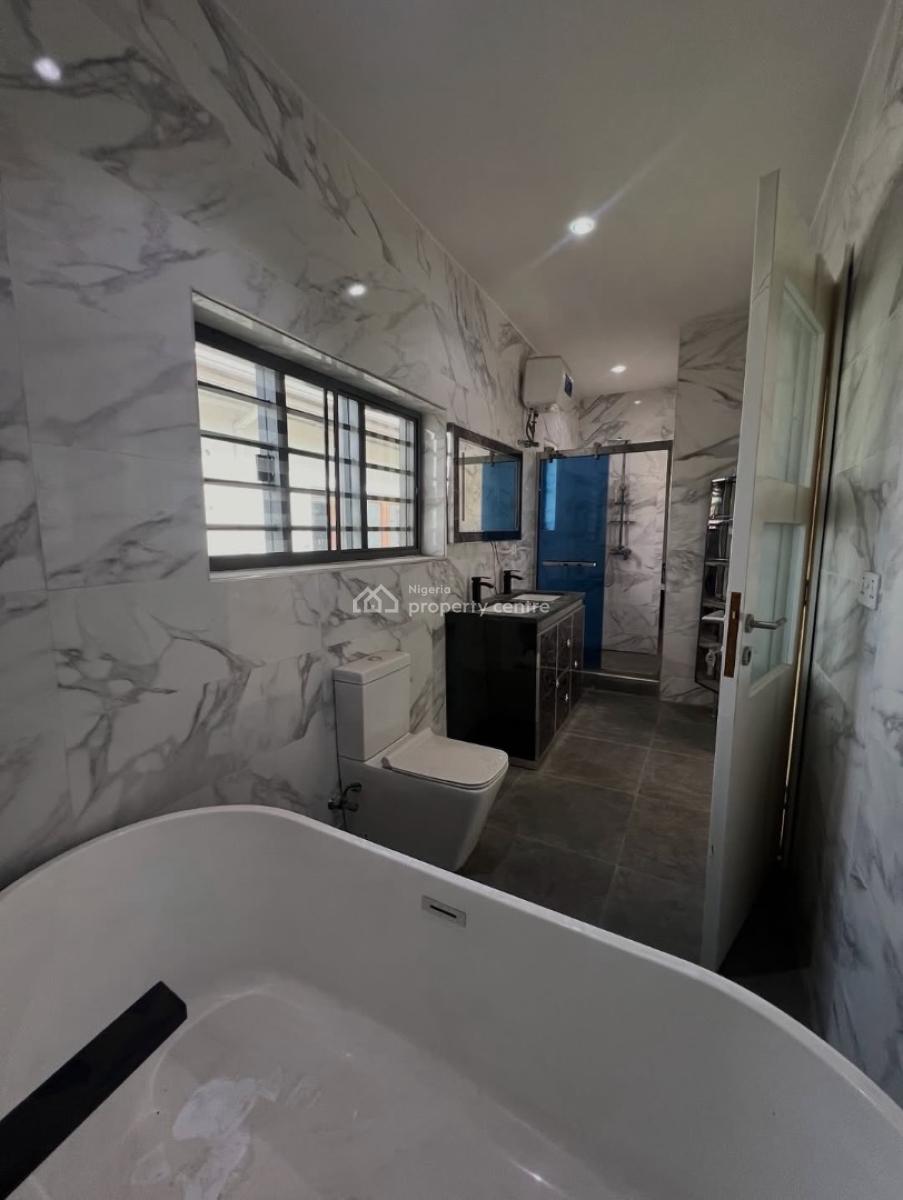 Massive 5 Bedroom Detached Duplex with Bq, Lekki Phase 1, Lekki, Lagos, Detached Duplex for Rent