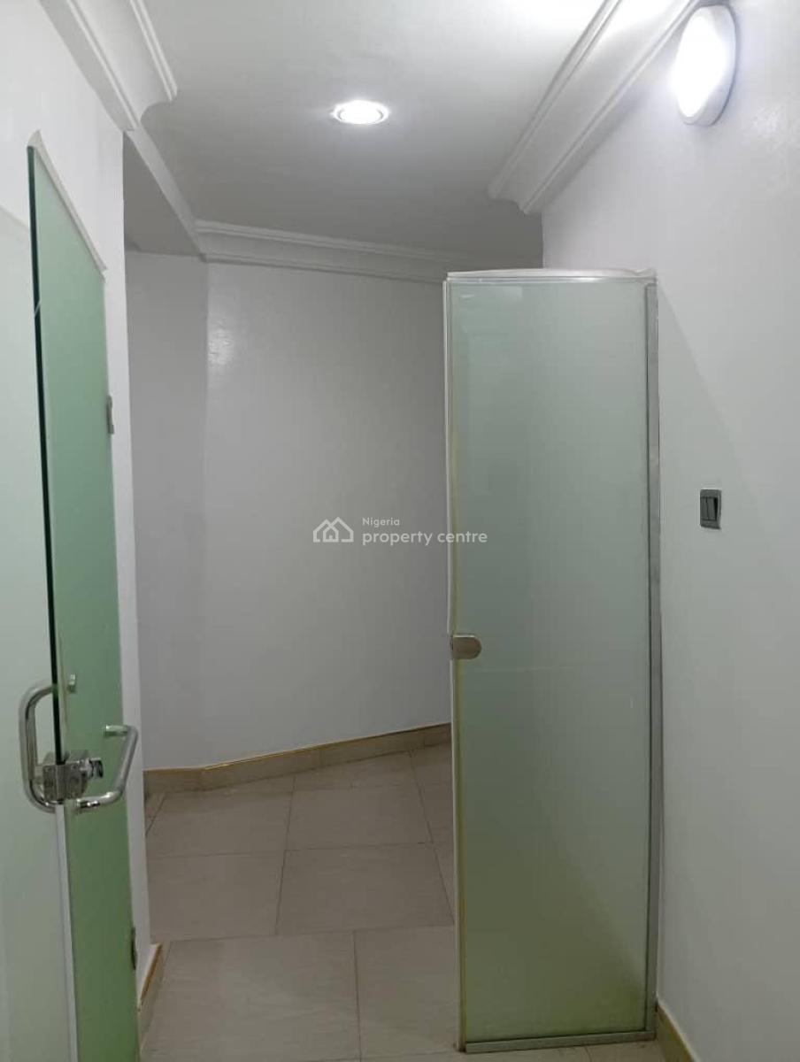 a 3 Bedroom Flat, All Rooms Ensuite with Visitors Toilet, Allen, Ikeja, Lagos, Flat / Apartment for Rent