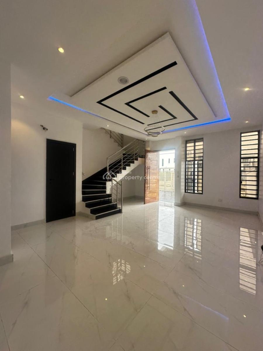 Beautiful Deal 4 Bedroom Semi-detached Duplex in a Secure Estate, Chevron, Lekki, Lagos, Semi-detached Duplex for Sale