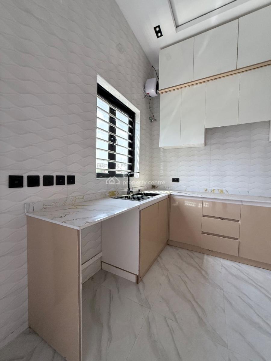 Luxury 3 Bedroom Terrace, Ikota Gra, Ikota, Lekki, Lagos, Terraced Duplex for Sale