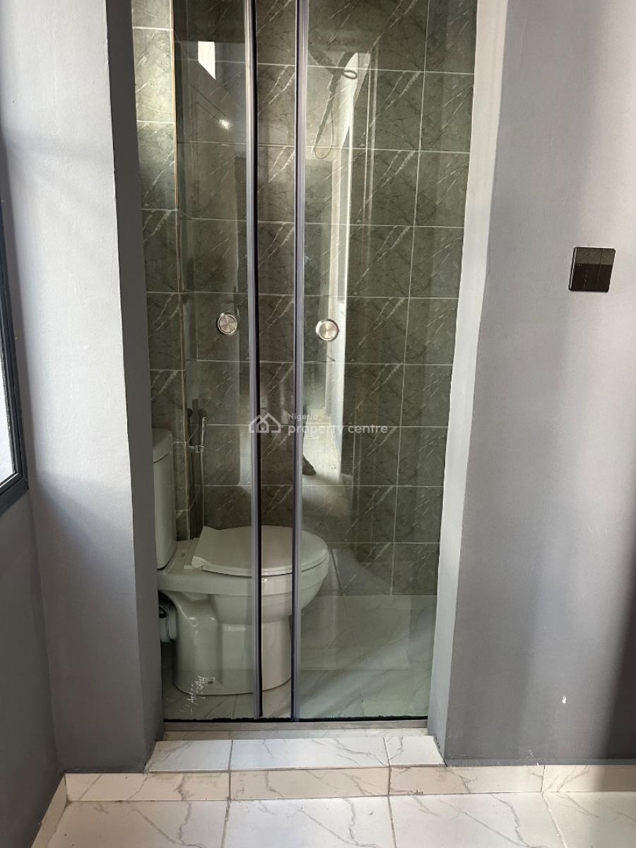 2 Bedroom Apartment with Bq Available, Ikate, Lekki, Lagos, Flat / Apartment for Sale