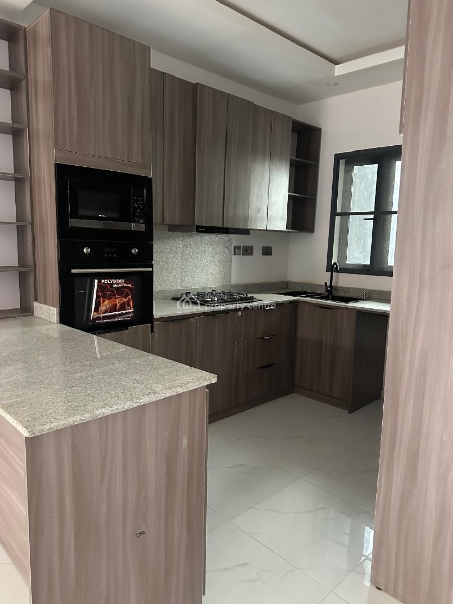 2 Bedroom Apartment with Bq Available, Ikate, Lekki, Lagos, Flat / Apartment for Sale