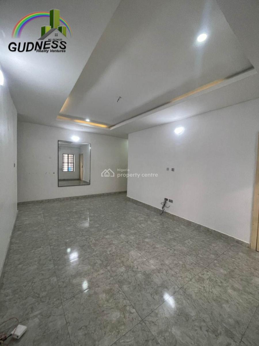 Spacious 3 Bedroom Flat with a Room Bq, Lekki, Lagos, Flat / Apartment for Rent