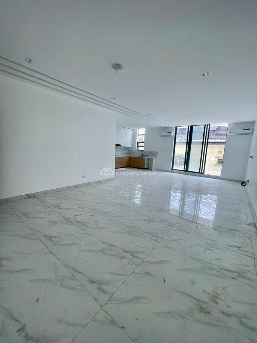 2 Bedroom Apartment, Lekki Phase 1, Lekki, Lagos, Flat / Apartment for Sale