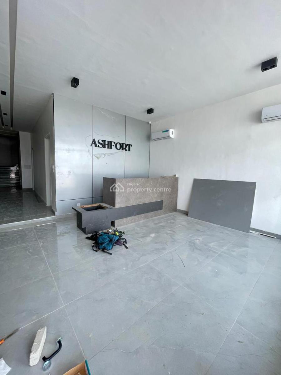 2 Bedroom Apartment, Lekki Phase 1, Lekki, Lagos, Flat / Apartment for Sale