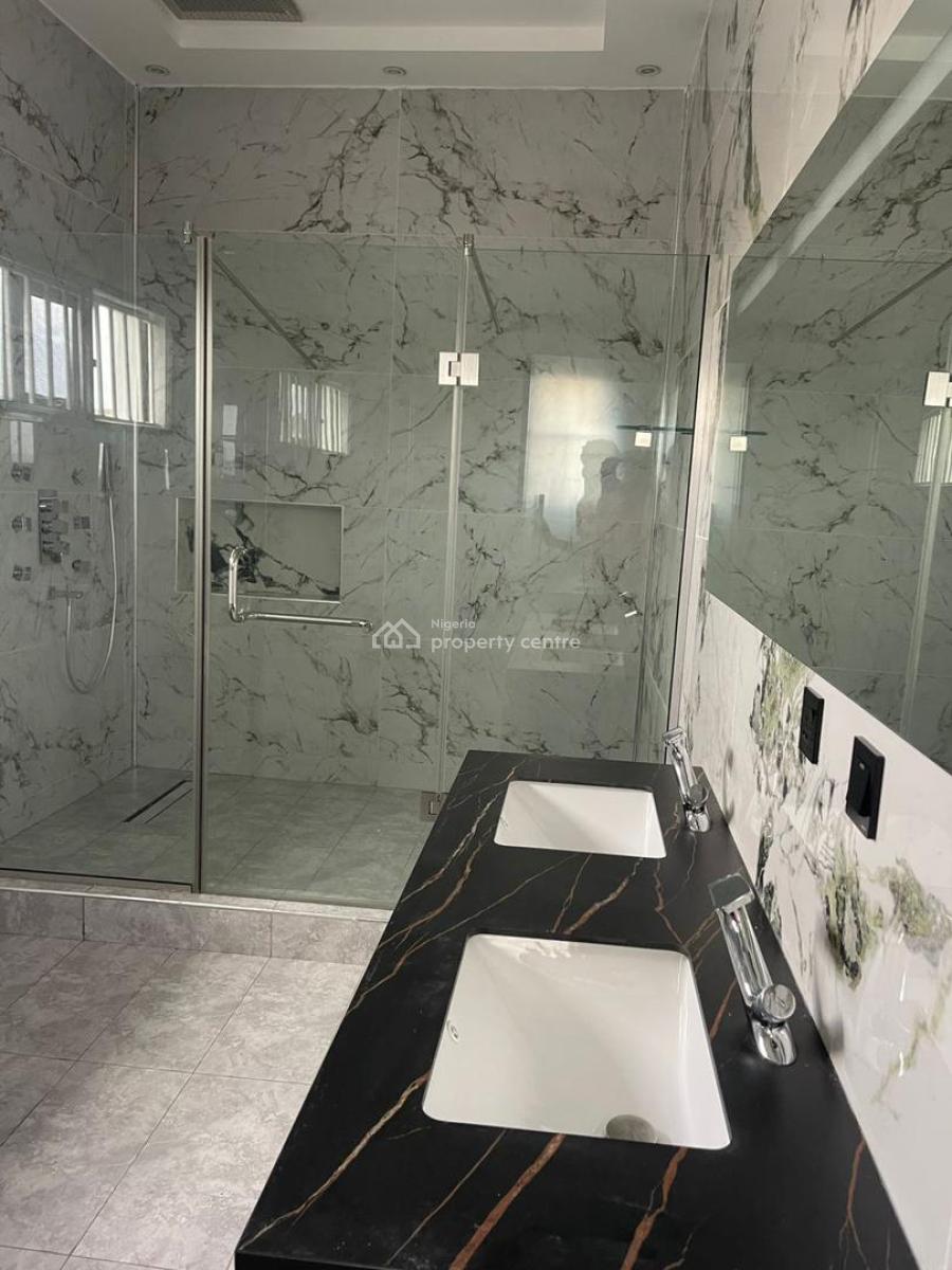 Luxurious 6-bedroom Fully Detached Duplex with 2 Bqs, Lekki Phase 1, Lekki, Lagos, Detached Duplex for Sale