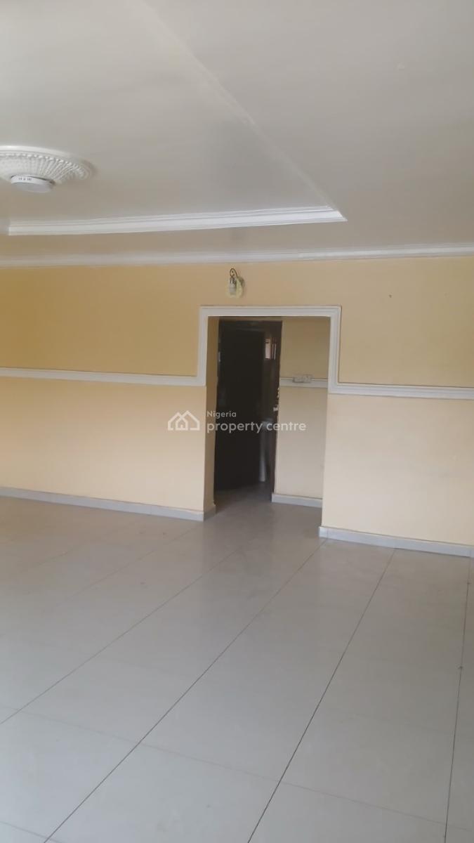 Spacious 3 Bedroom Flat on The Second Floor, Off Aminu Kano Crescent, Wuse 2, Abuja, Flat / Apartment for Rent