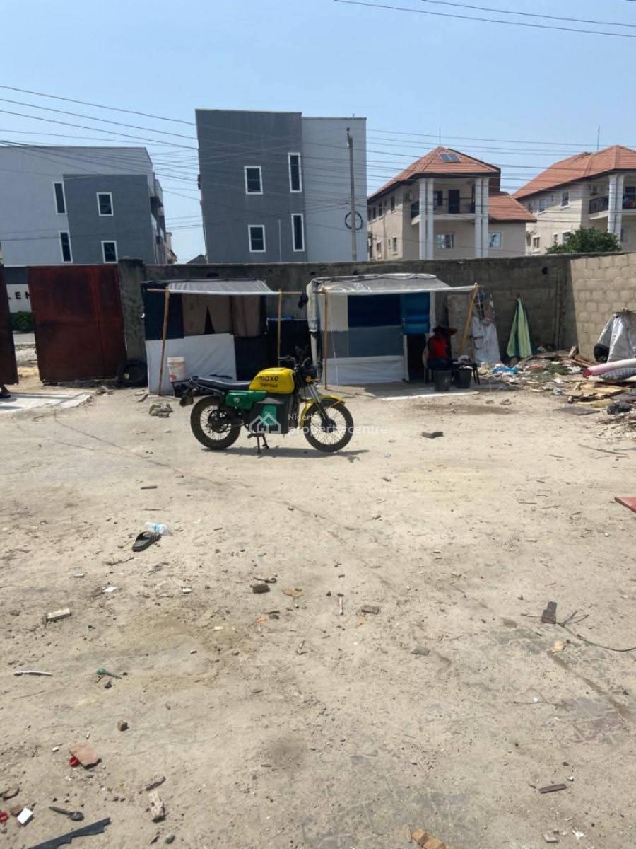 Bareland Measuring 1008sqm, Lekki Right Side, Lekki Phase 1, Lekki, Lagos, Mixed-use Land for Sale