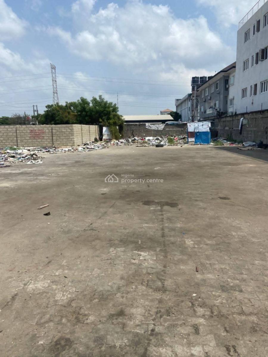 Bareland Measuring 1008sqm, Lekki Right Side, Lekki Phase 1, Lekki, Lagos, Mixed-use Land for Sale