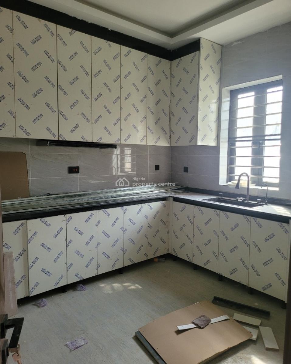 Luxurious 2 Bedroom Block of Flats, Extension 3 Estate, Dawaki, Gwarinpa, Abuja, Flat / Apartment for Rent