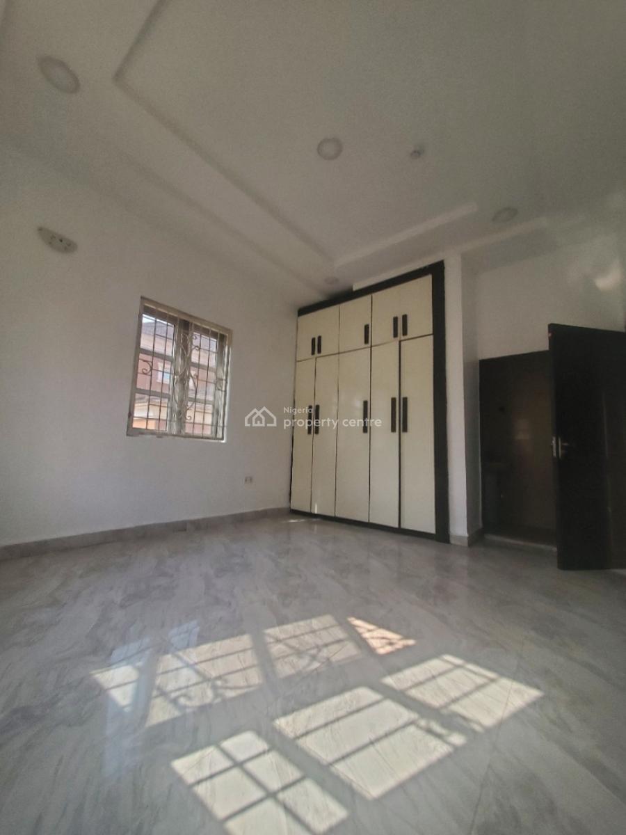 Superclean 2 Bedroomflat on The 1st Floor, By American International School, Durumi, Abuja, Flat / Apartment for Rent