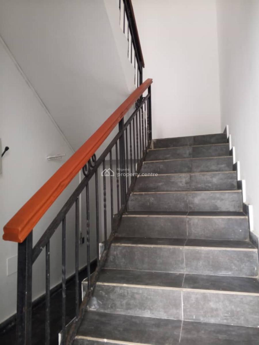 Luxury 2 Bedroom Flat, Lekki Phase 1, Lekki, Lagos, Flat / Apartment for Rent