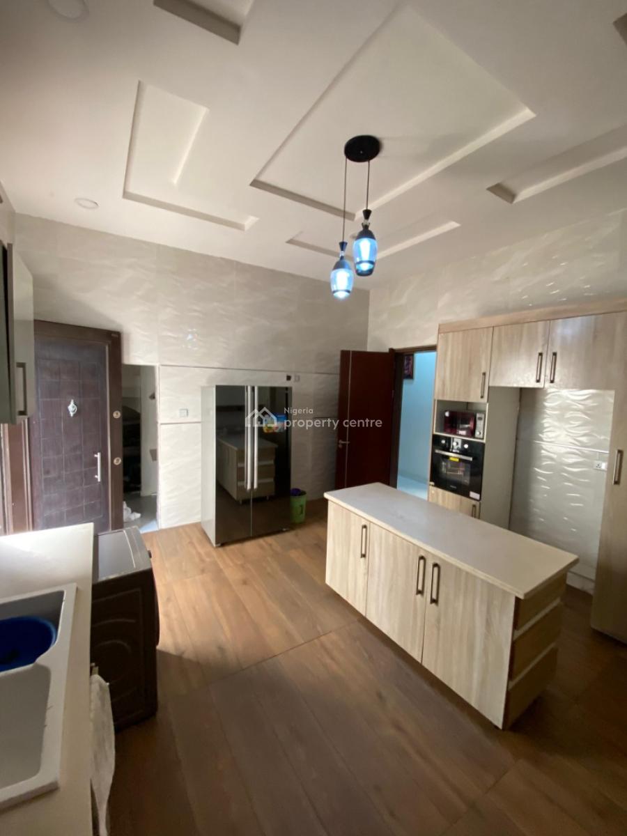 Massive 5 Bedrooms Fully Detached Duplex with a Bq, Chevron, Lekki, Lagos, Detached Duplex for Rent