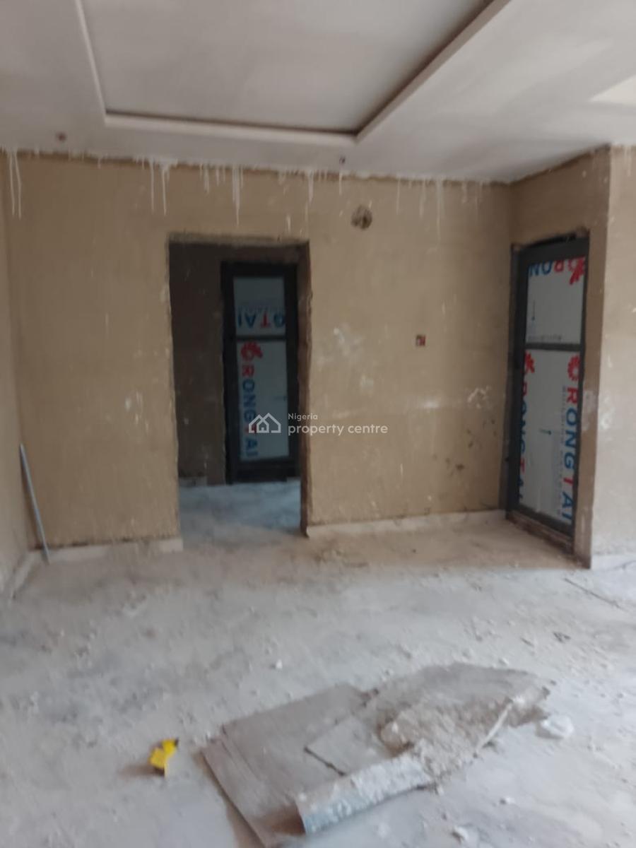 Newly Built Spacious Mini Flat Upstairs, Off Aborisade, Lawanson, Surulere, Lagos, Mini Flat (room and Parlour) for Rent