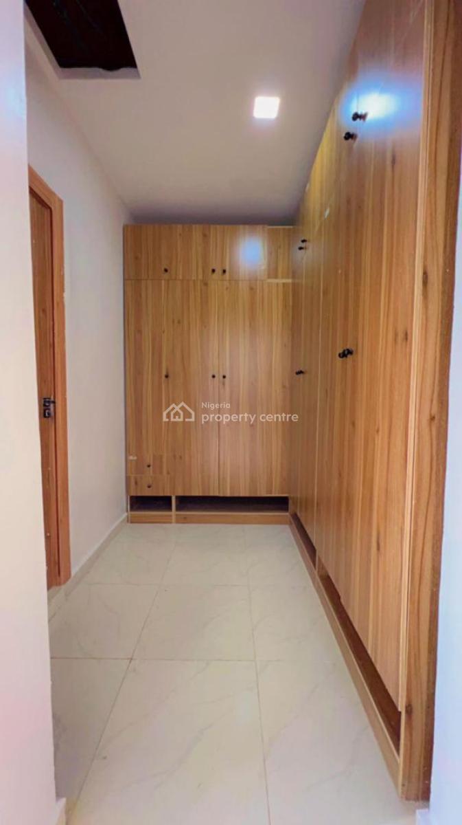 Luxury 3 Bedrooms Duples, Ologolo, Lekki, Lagos, Terraced Duplex for Sale