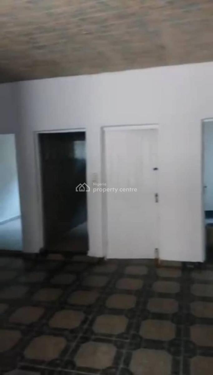 Lovely 2 Bedroom Flat, Green Land Estate, Mende, Maryland, Lagos, Flat / Apartment for Rent