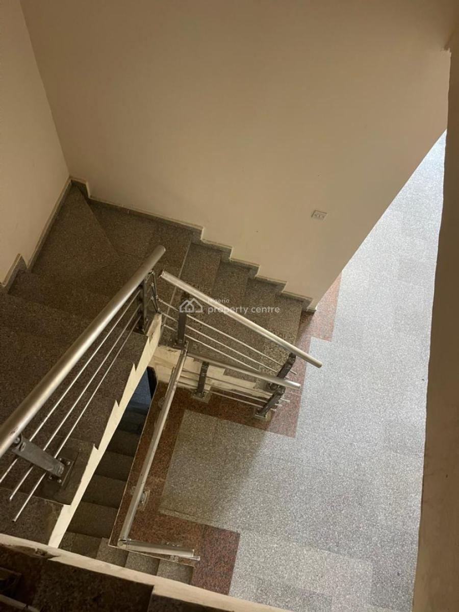 Spacious Semii Detached 4 Bedroom Duplex with Bq, Lekki Right, Lekki Phase 1, Lekki, Lagos, Semi-detached Duplex for Rent