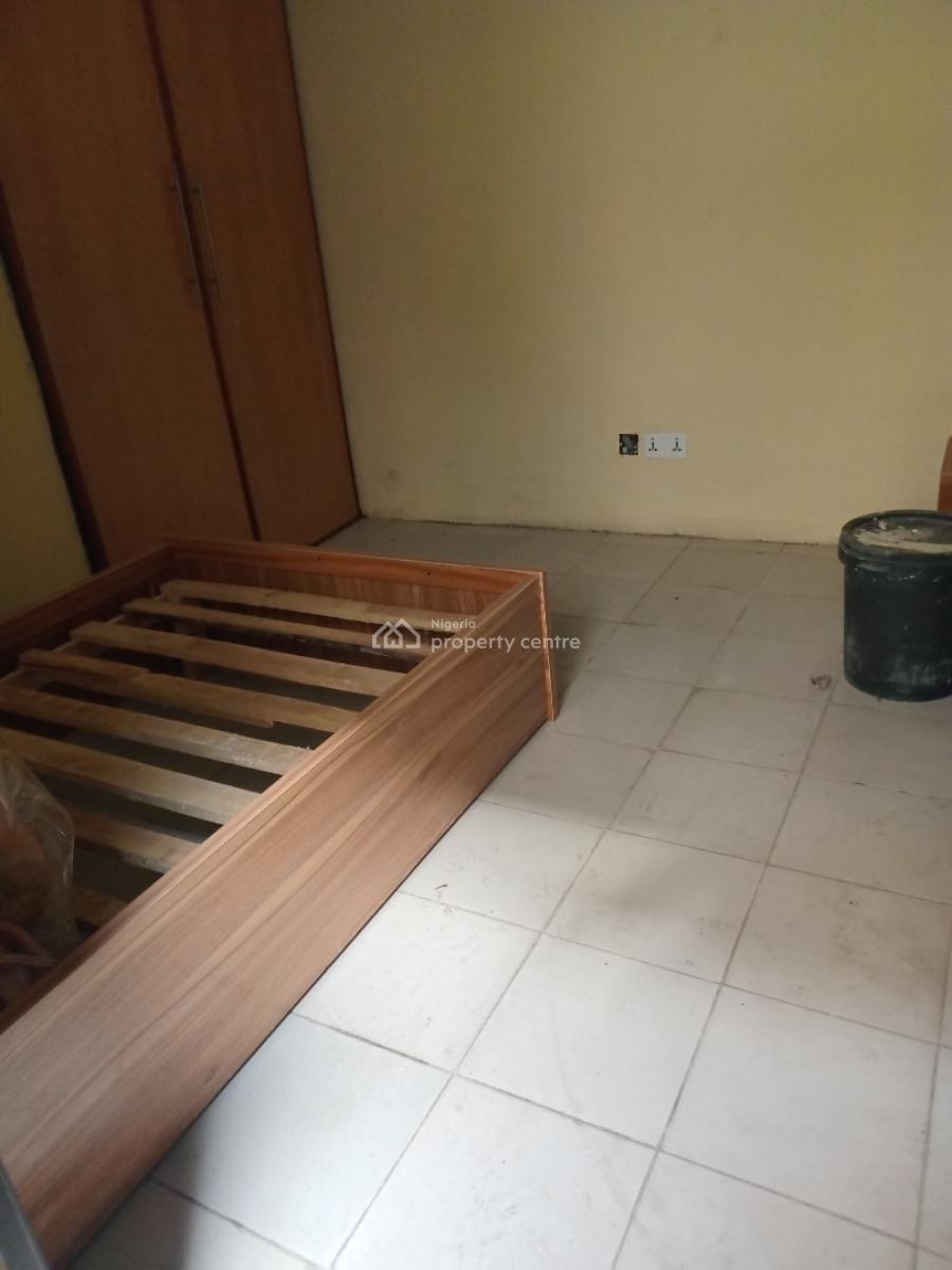 a Bq Apartment with Standard Kitchen, Chevron Drive Carlton Gate Estate, Lekki, Lagos, Self Contain (single Rooms) for Rent