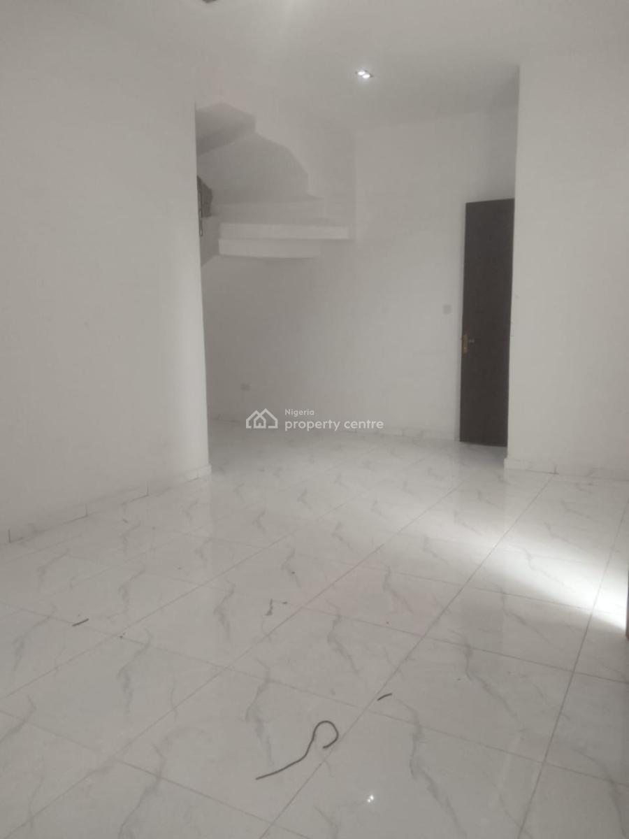 Luxury 4 Bedroom Duplex with Bq, Atlantic Layout General Paint Ajah, Ajah, Lagos, Semi-detached Duplex for Rent