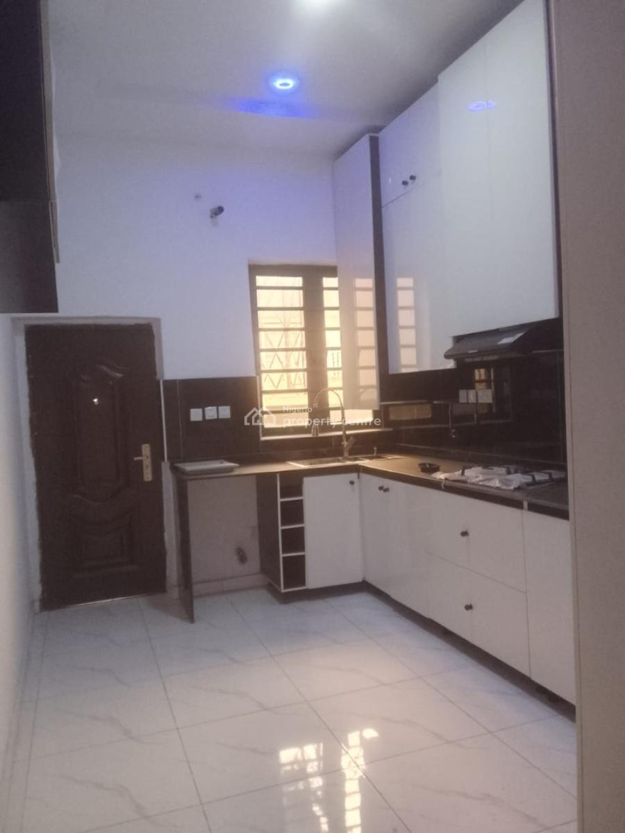 Luxury 4 Bedroom Duplex with Bq, Atlantic Layout General Paint Ajah, Ajah, Lagos, Semi-detached Duplex for Rent