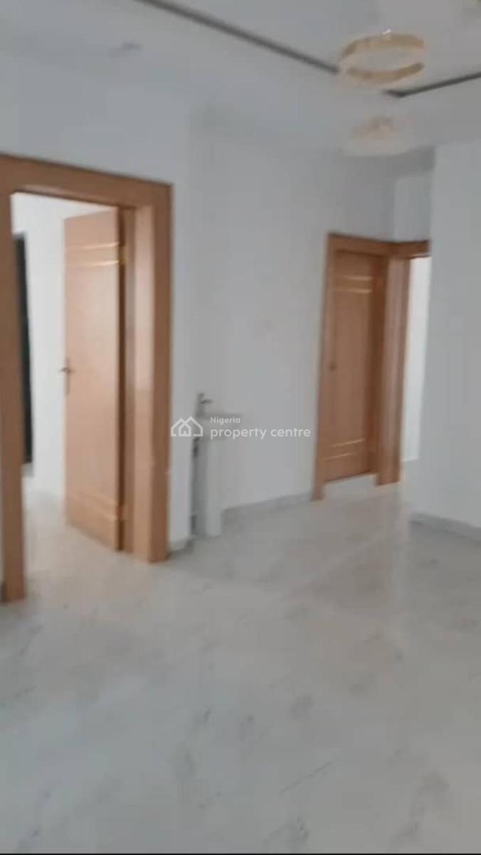 Lovely 2 Bedroom Flat, Aguda, Surulere, Lagos, Flat / Apartment for Rent