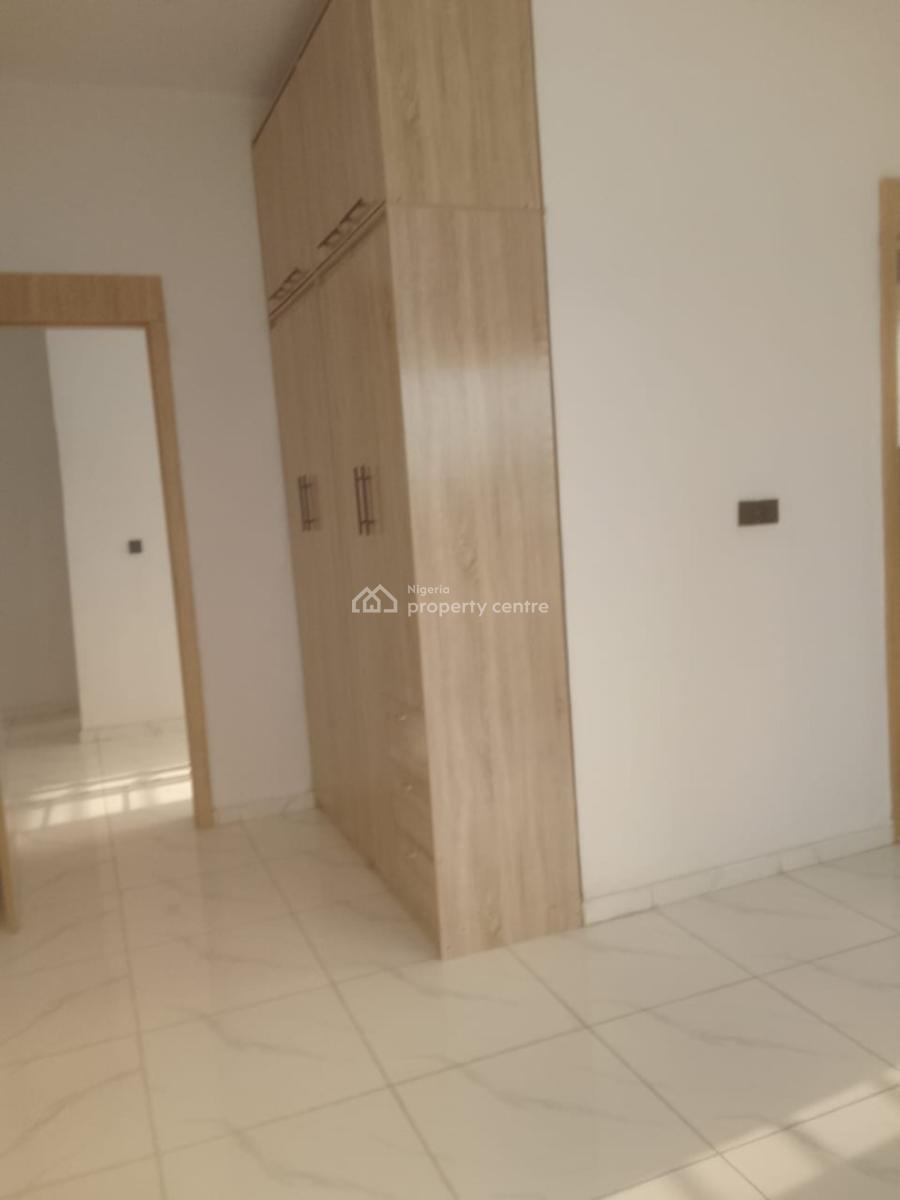 Spacious 5 Bedroom Fully Detached Duplex, Atlantic Layout General Paint, Ajah, Lagos, Detached Duplex for Sale