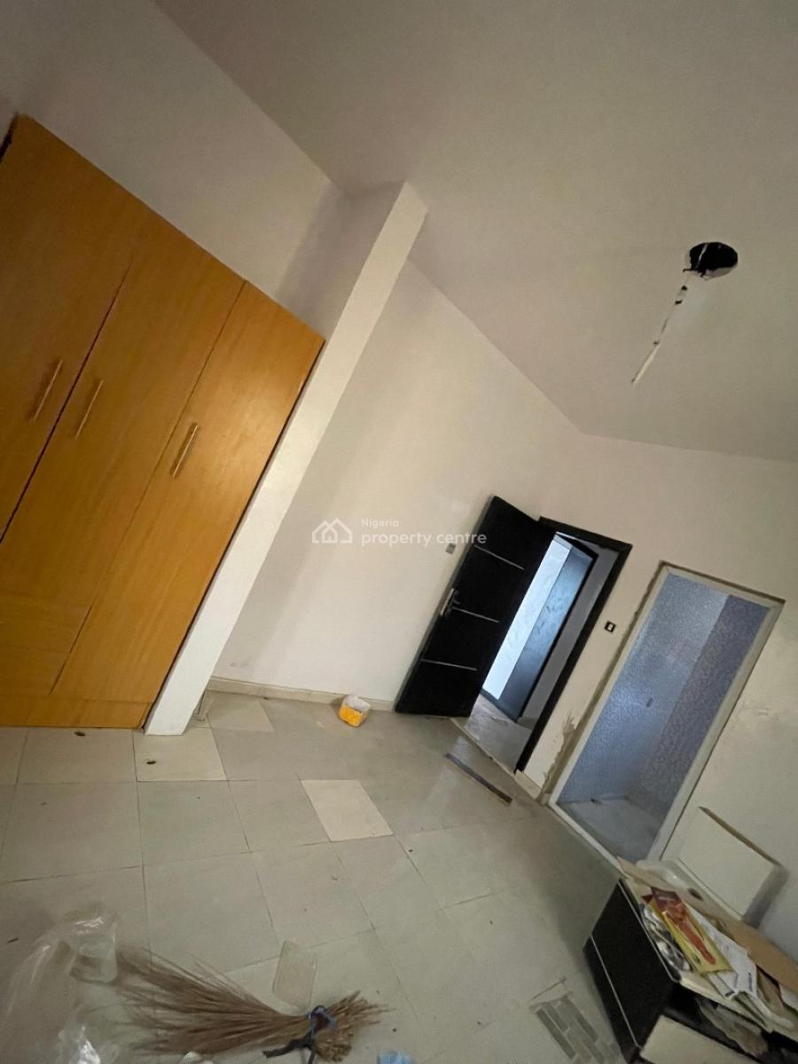 Renovated 3 Bedroom Apartment Upstairs and Downstairs, Sangotedo, Ajah, Lagos, Flat / Apartment for Rent