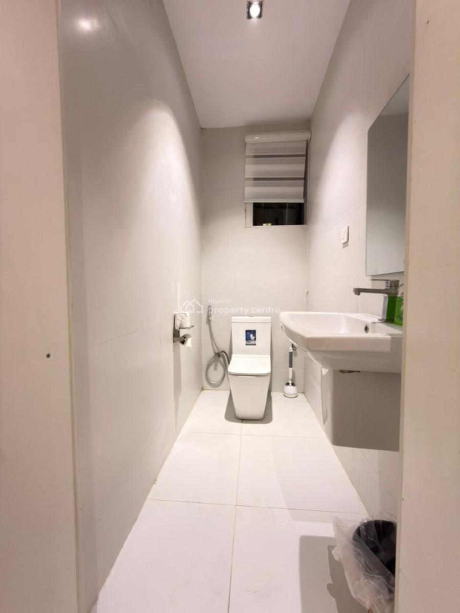 2 Bedroom Apartment, Lekki Phase 1, Lekki, Lagos, Flat / Apartment for Sale