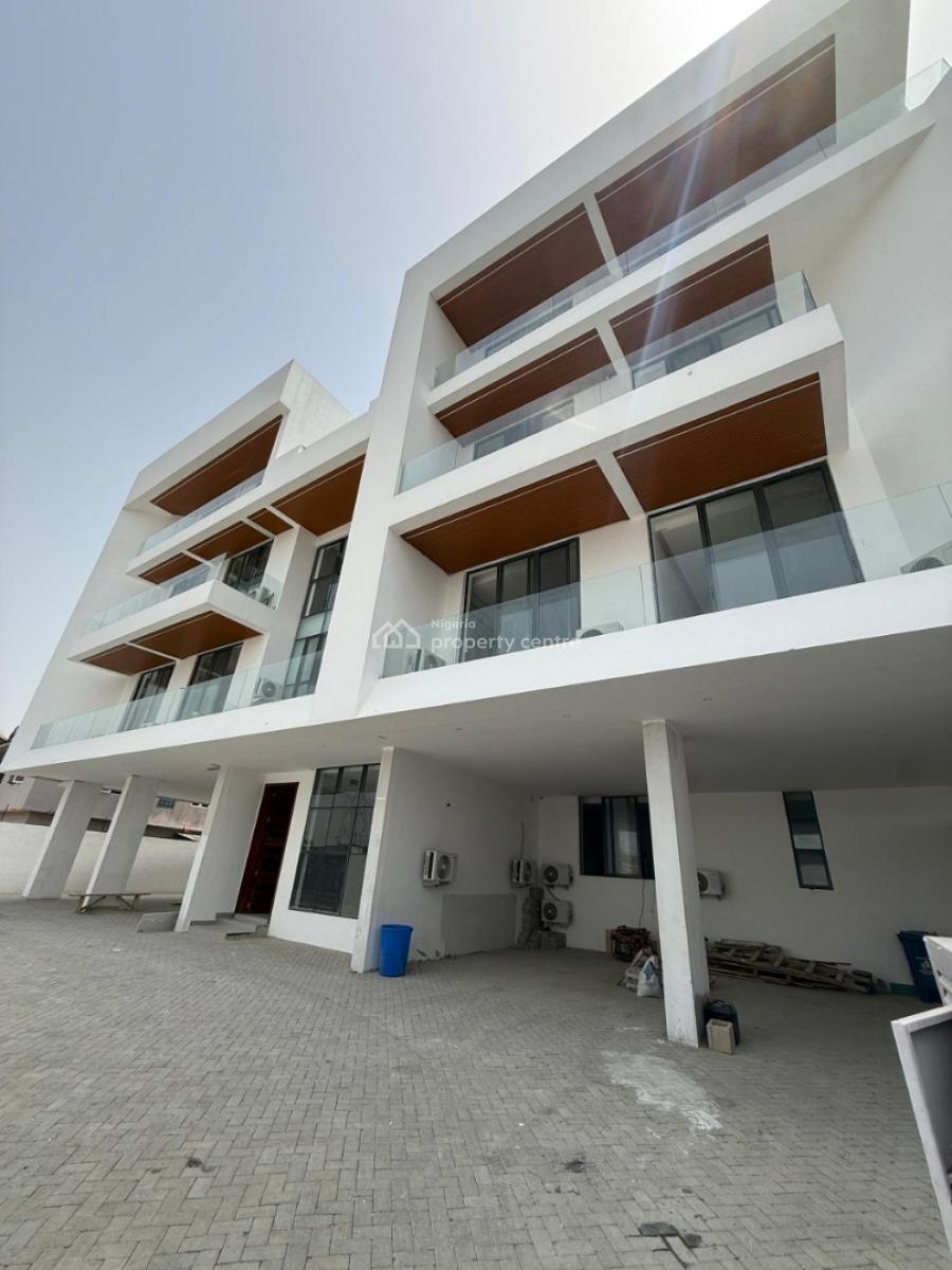 Well Finished 2 Bedroom Apartment, Lekki Phase 1, Lekki, Lagos, Flat / Apartment for Sale