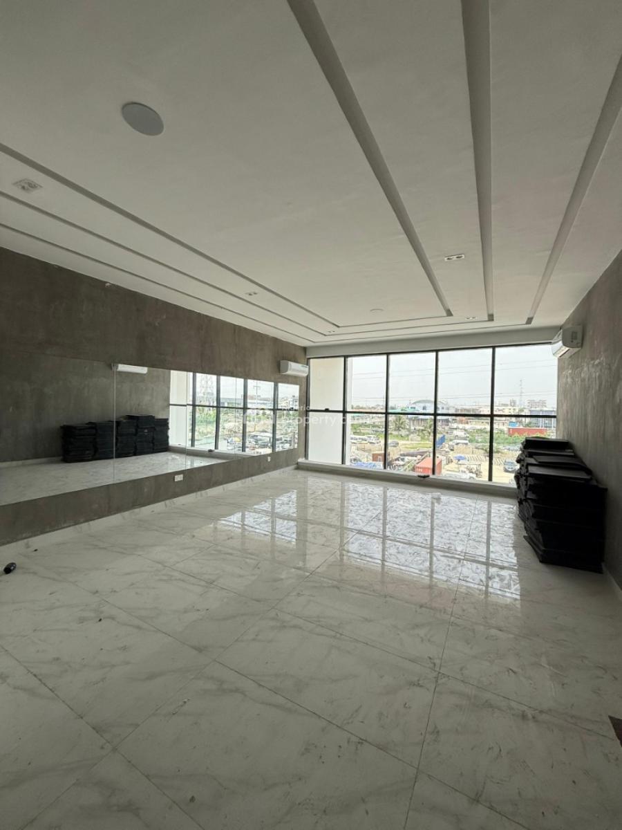 Well Finished 2 Bedroom Apartment, Lekki Phase 1, Lekki, Lagos, Flat / Apartment for Sale