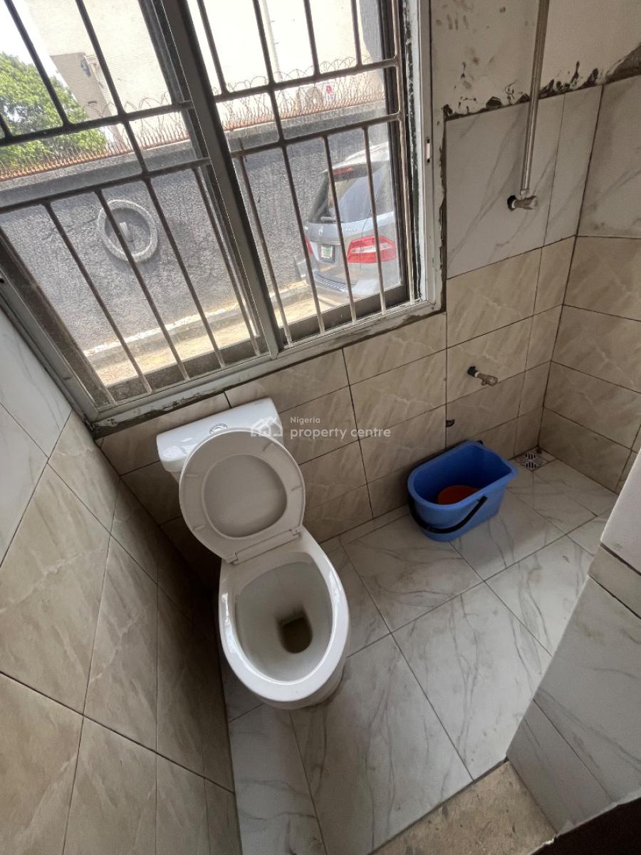 Mini Flat, Off Duro Simi Etti Drive, Lekki Phase 1, Lekki, Lagos, Mini Flat (room and Parlour) for Rent