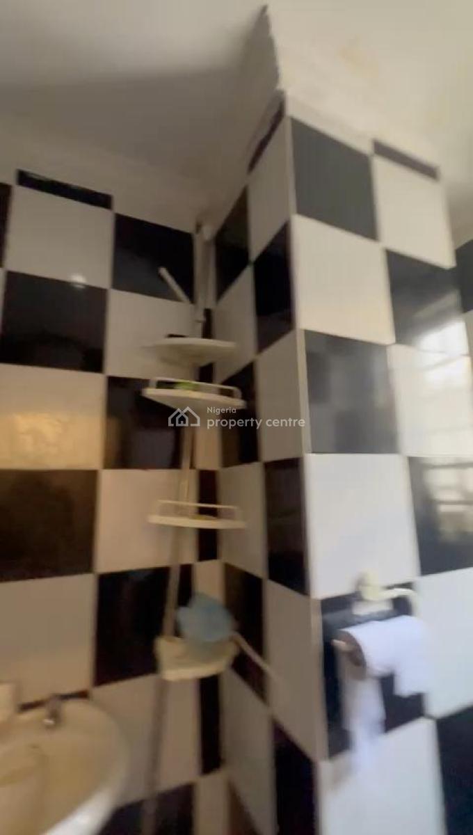 Semi Master Room in a Shared Apartment, Tpdc Estate, Lekki, Lagos, House for Rent